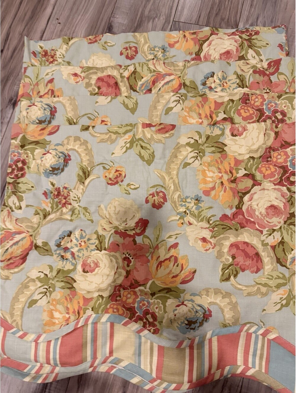 Vintage Waverly Home Classics 4 Valance Panels Floral 50"W x 21"L